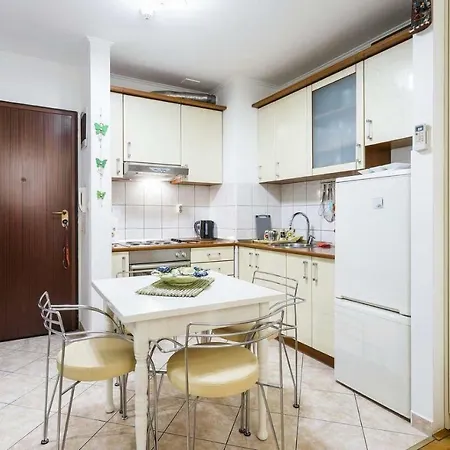 Boutique Apartment *